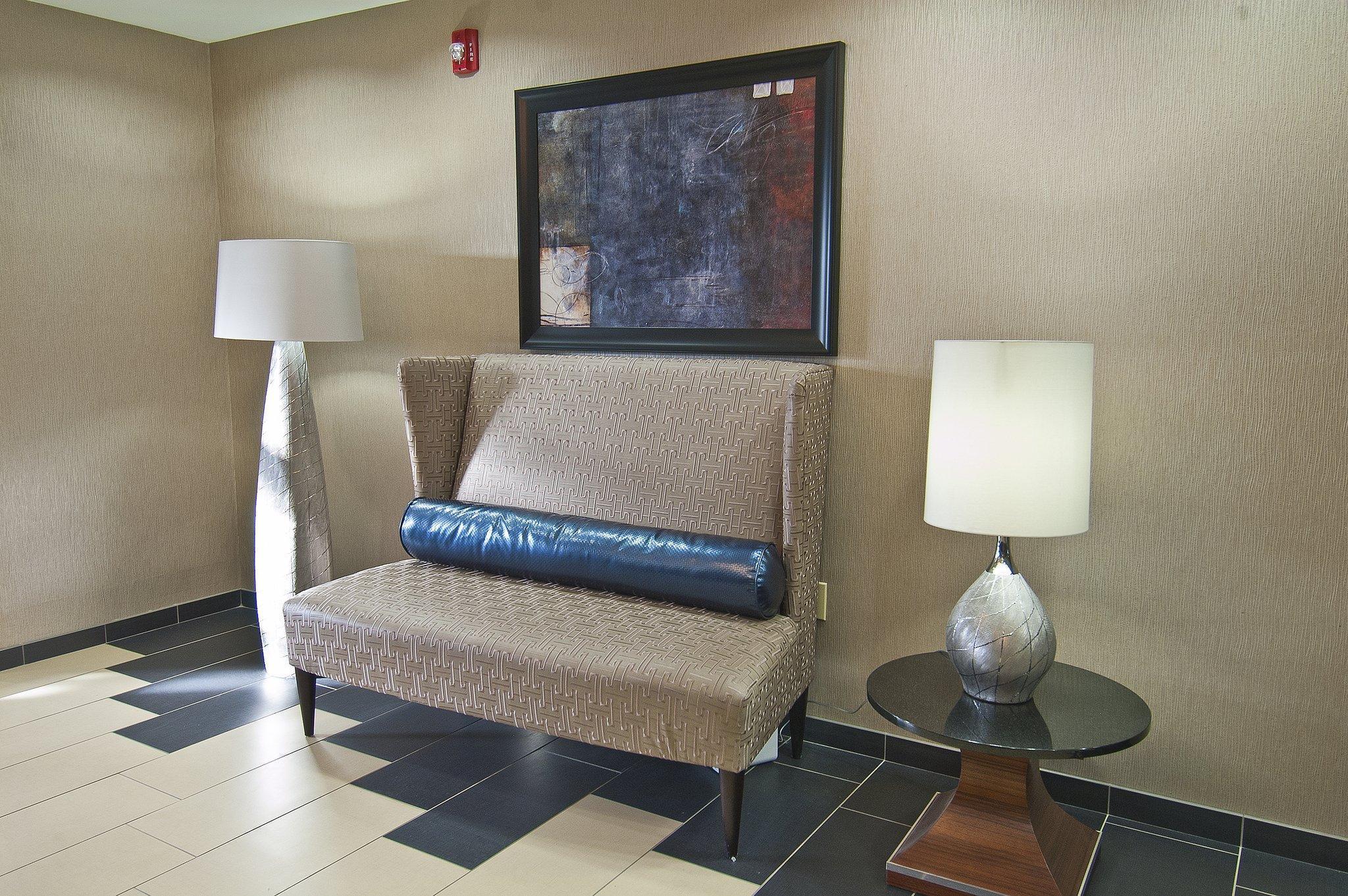 Holiday Inn Express & Suites Jackson/Pearl International Airport Esterno foto