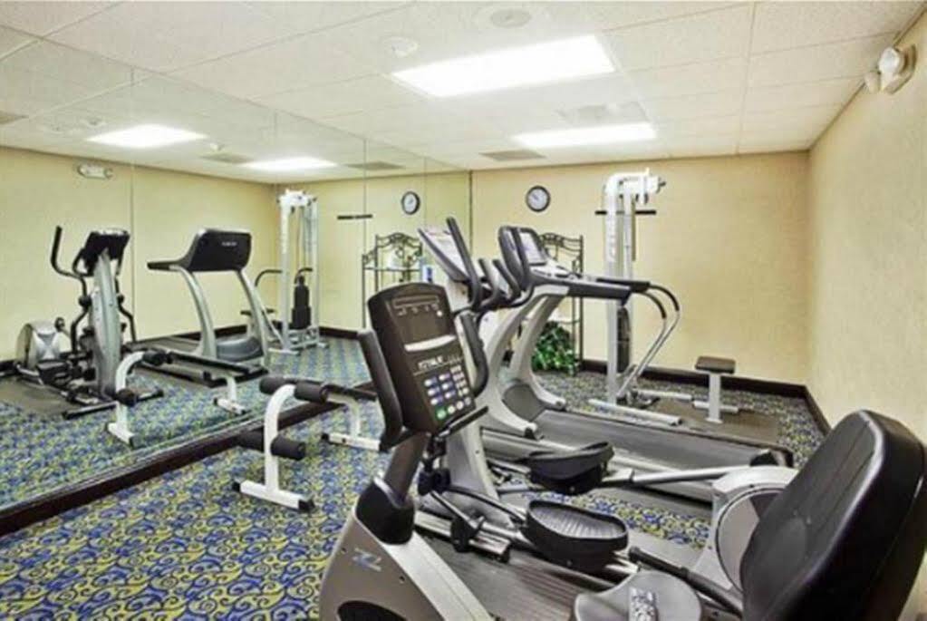 Holiday Inn Express & Suites Jackson/Pearl International Airport Esterno foto